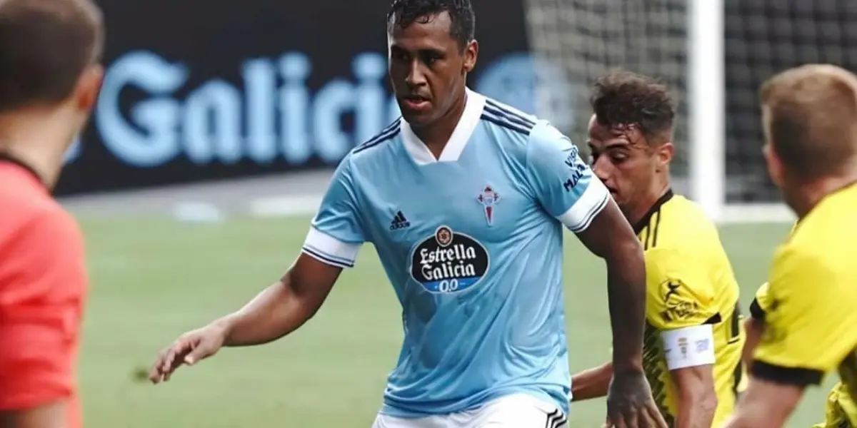 En su partido debut con el Celta de Vigo, Renato Tapia recibió muchas críticas por una insólita previo al gol que recibió su equipo