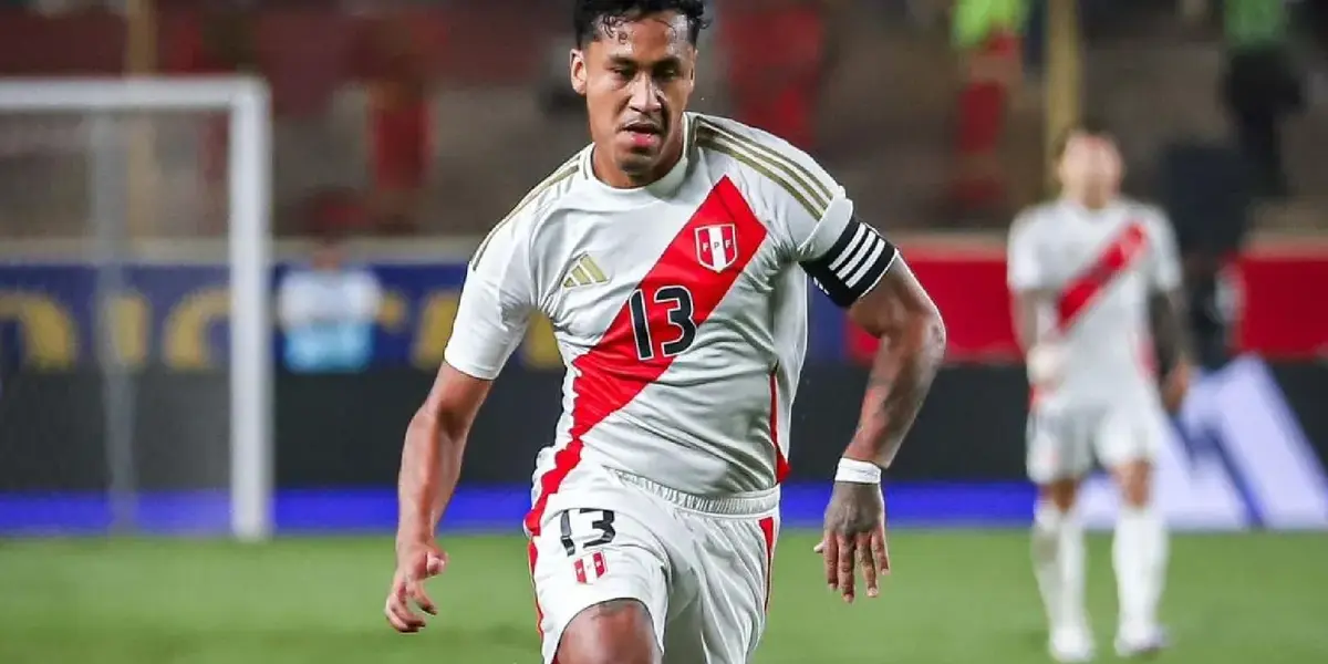Renato Tapia con la camiseta de la Selección Peruana (Foto: Selección Peruana) 