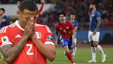 Selección de Chile celebrando gol y Bryan Reyna lamentándose (Foto: Selección de Chile) 