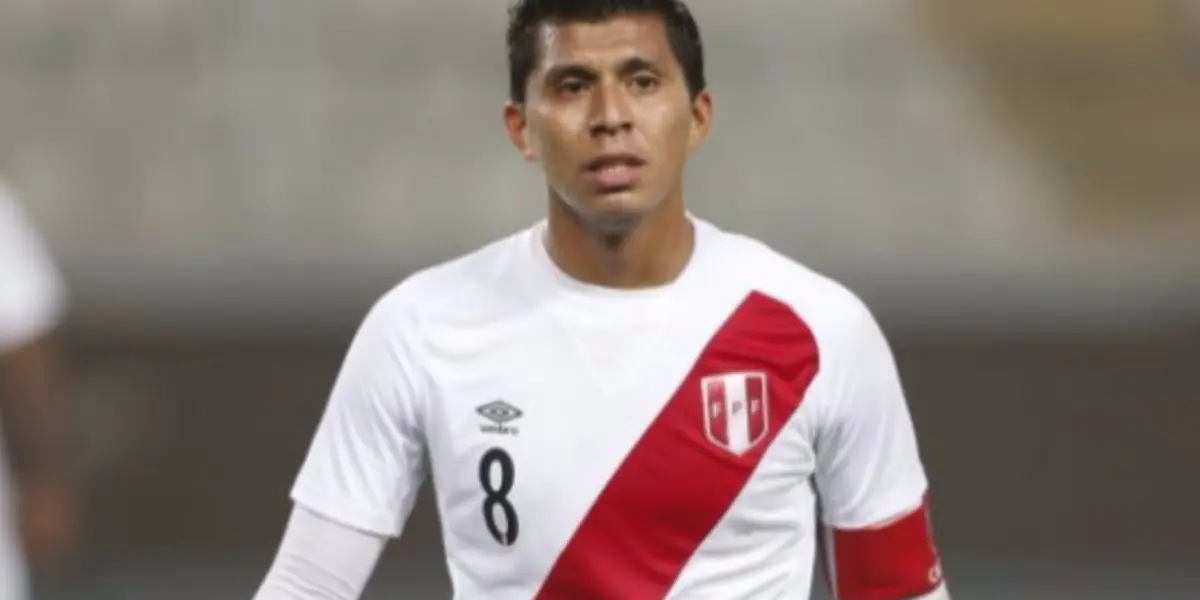 El ex futbolista de la Selección Peruana jugará la Copa Leyendas 