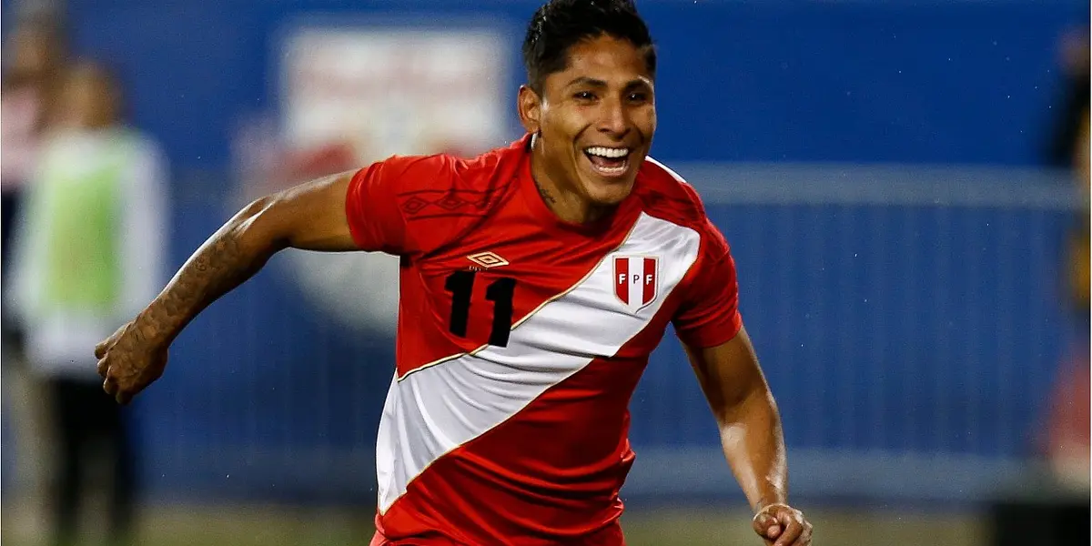 Flores prefiere jugar Ruidiaz que con Guerrero