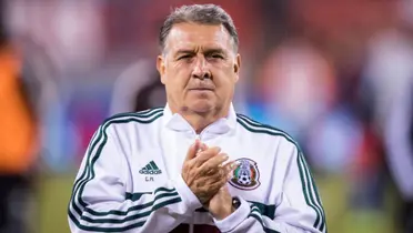 Gerardo Martino con el buzo de la Selección de México. (Foto: Hoy Paraguay)