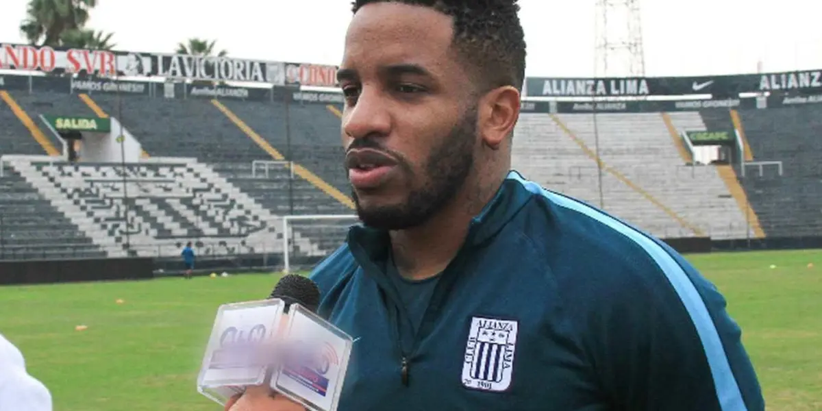 Jefferson Farfán puede anticipar su retiro pero condiciona a Alianza Lima.