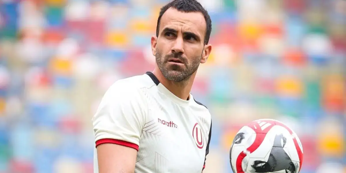 José Carvallo con la camiseta de Universitario de Deportes (Foto: RPP)