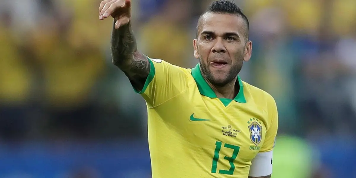 La disculpa de Dani Alves con Perú