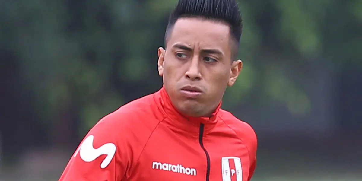 Los jugadores que hicieron lo mismo que Cueva y fracasaron