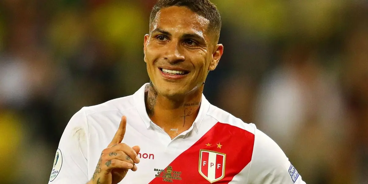 Paolo Guerrero con la camiseta de la Selección Perú. (Foto: ESPN)