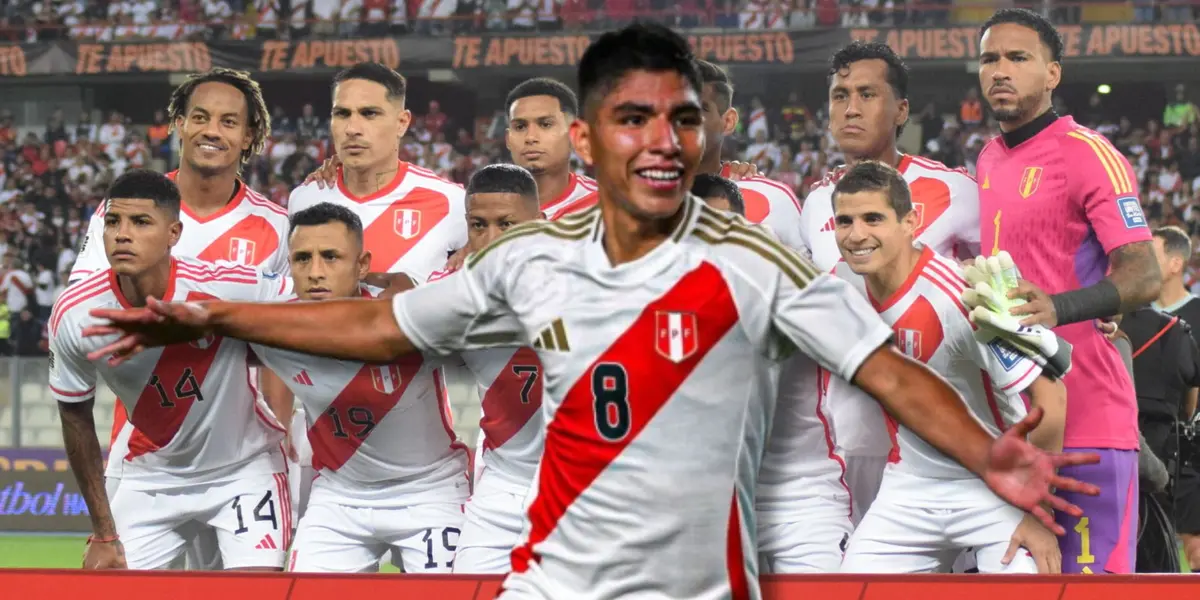 Piero Quispe festejando con la Bicolor y detrás los jugadores de la Selección Peruana posando