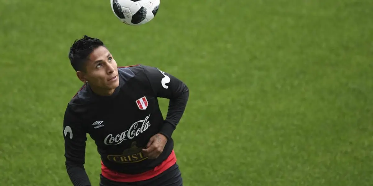 Ruidiaz le responde a Pe{u por su falta de gol