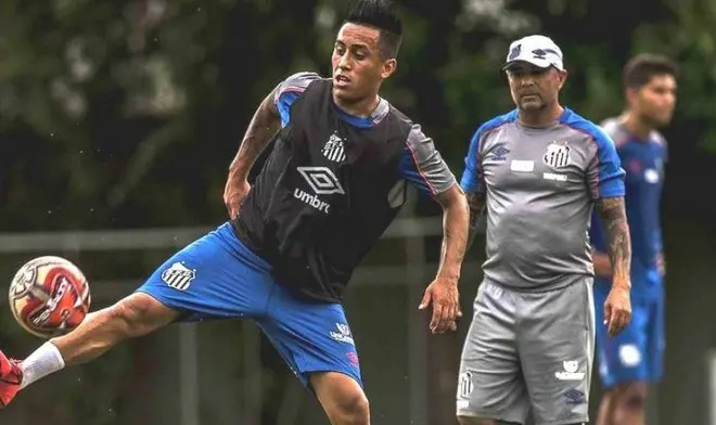 Sampoli no quiere a Cueva